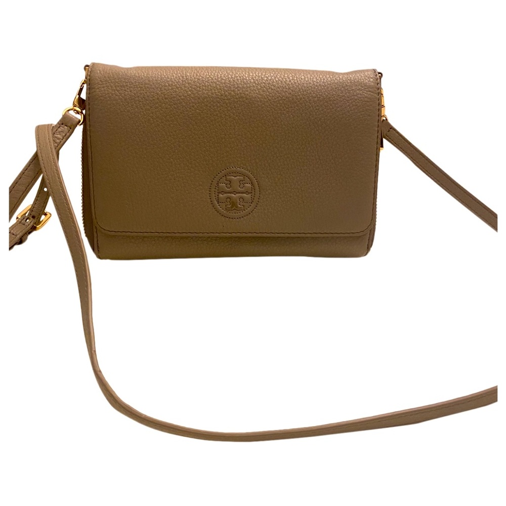 Pristine Condition Leather Tory Burch Purse